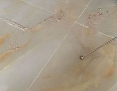 单县瓷砖空鼓维修公司分享粘合剂选择不当在瓷砖铺贴过程中可能导致以下问题