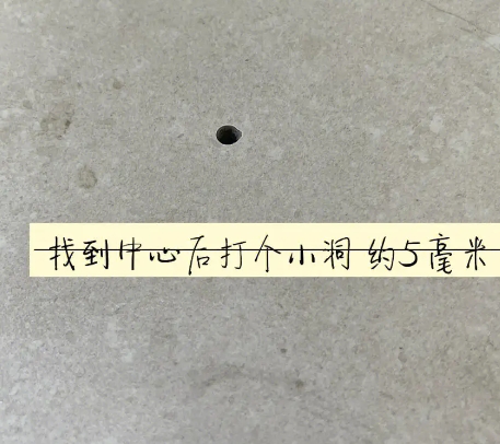 单县瓷砖空鼓维修公司专业解答在瓷砖铺贴过程中，如果砂料搅拌不均匀，将会带来以下问题